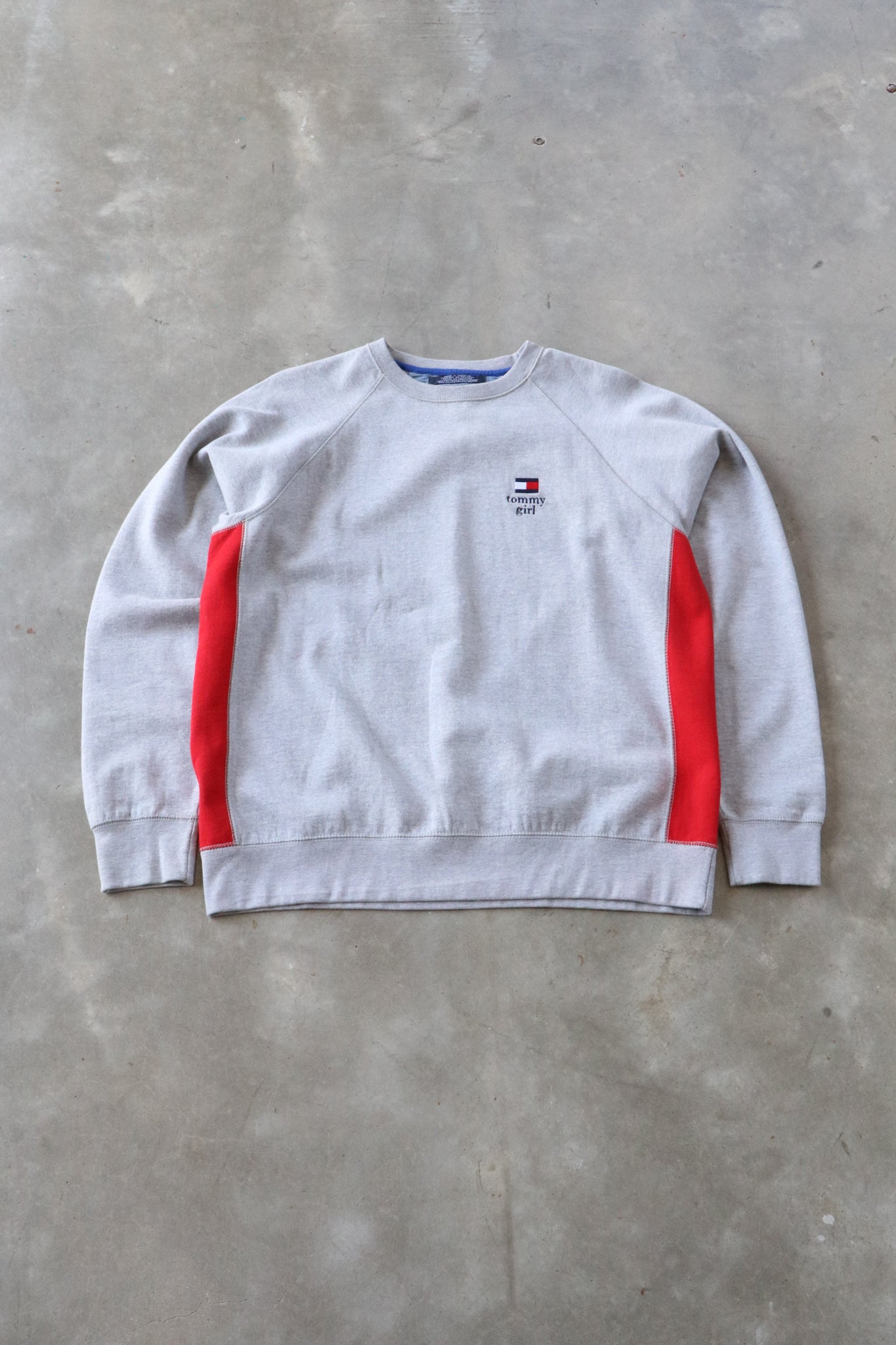 Vintage Tommy Hilfiger Sweater Medium