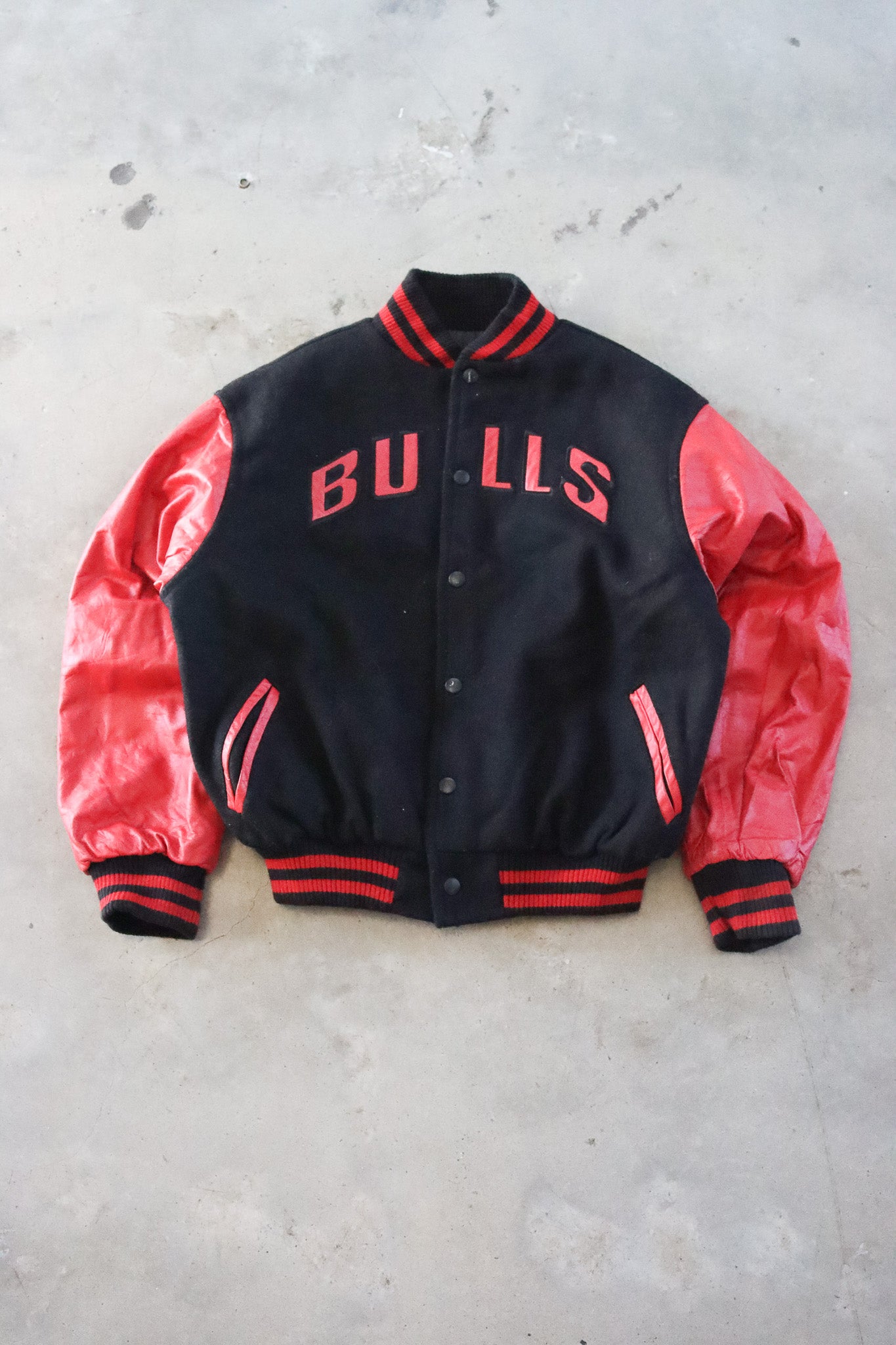 Vintage 90s Chicago Bulls Varsity Jacket Small