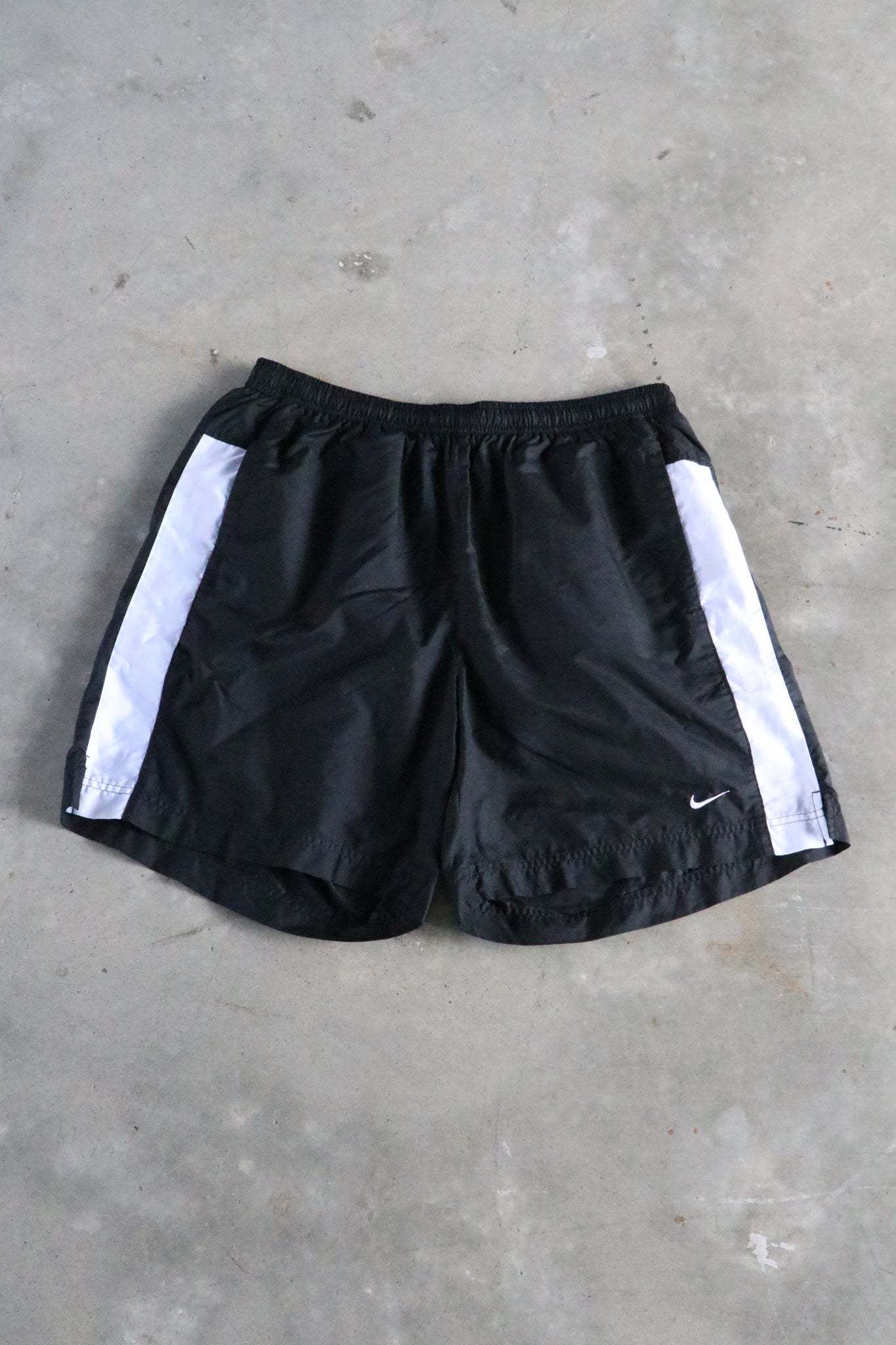 Vintage Nike Athletics Shorts XL