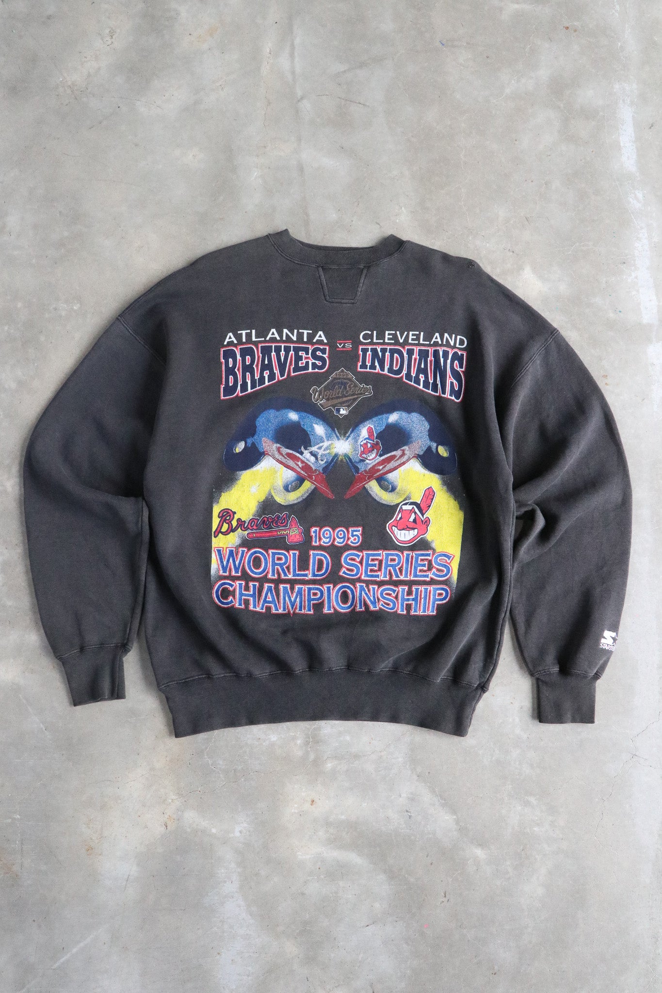 Vintage 1995 World Series Sweater Large