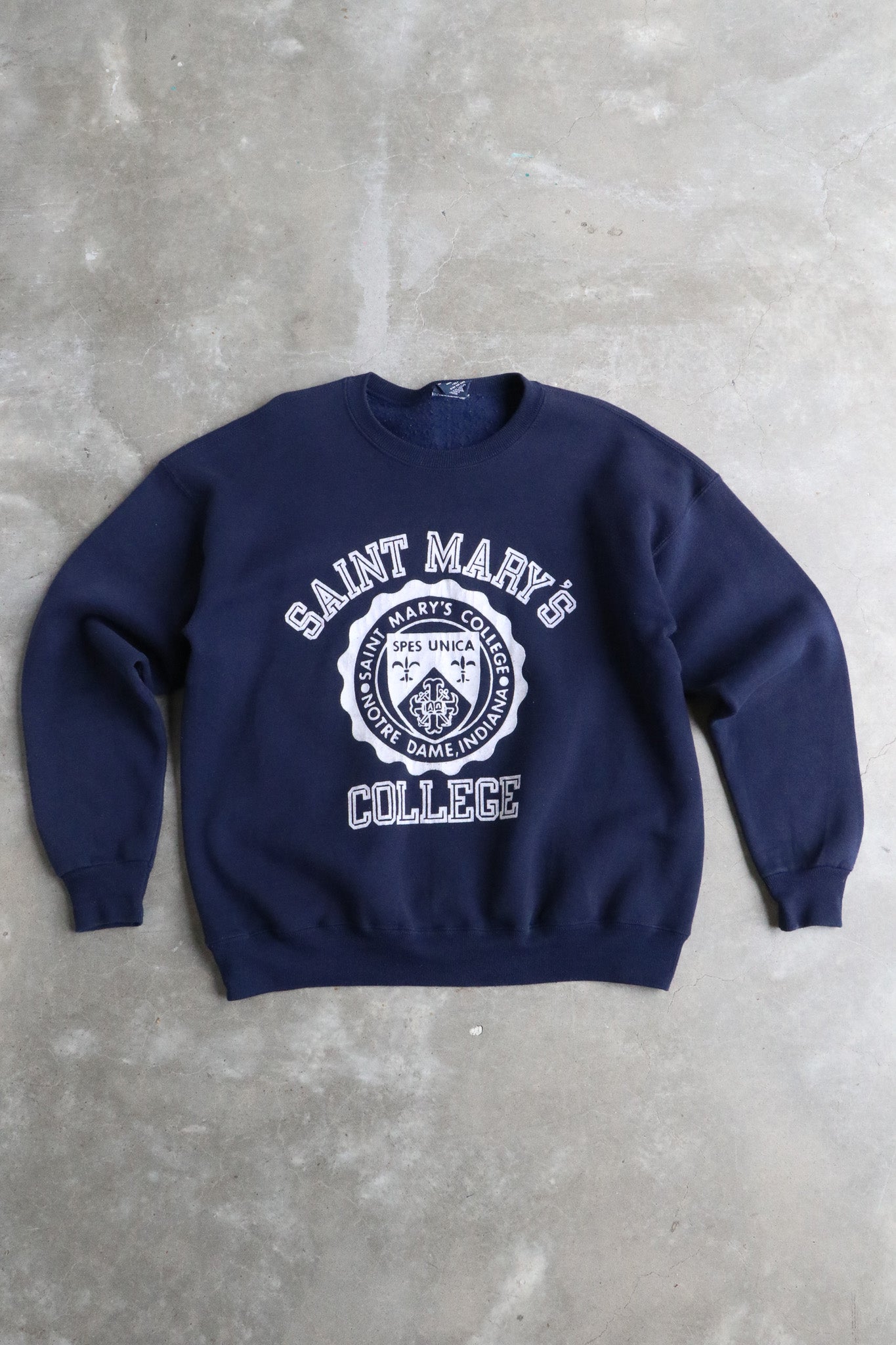 Vintage Saint Marys College Sweater XL