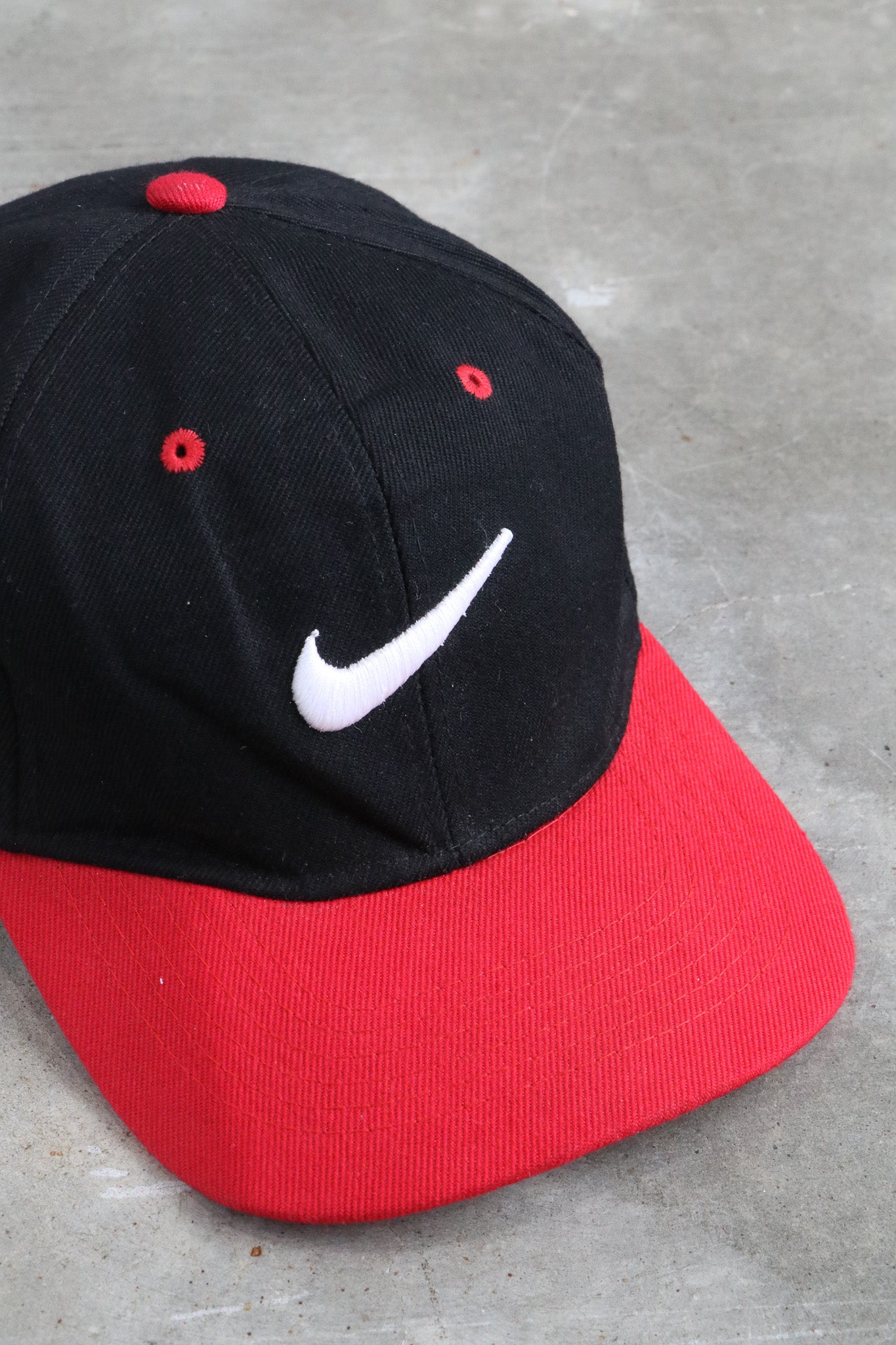 Vintage Nike Embroidered Hat