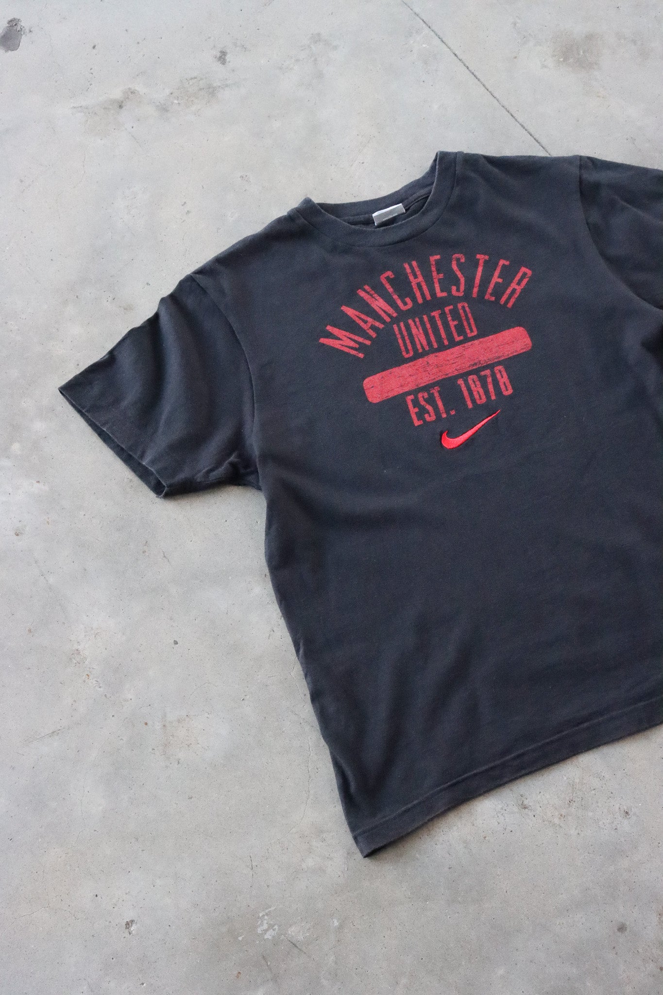 Vintage Nike Manchester United Tee Small