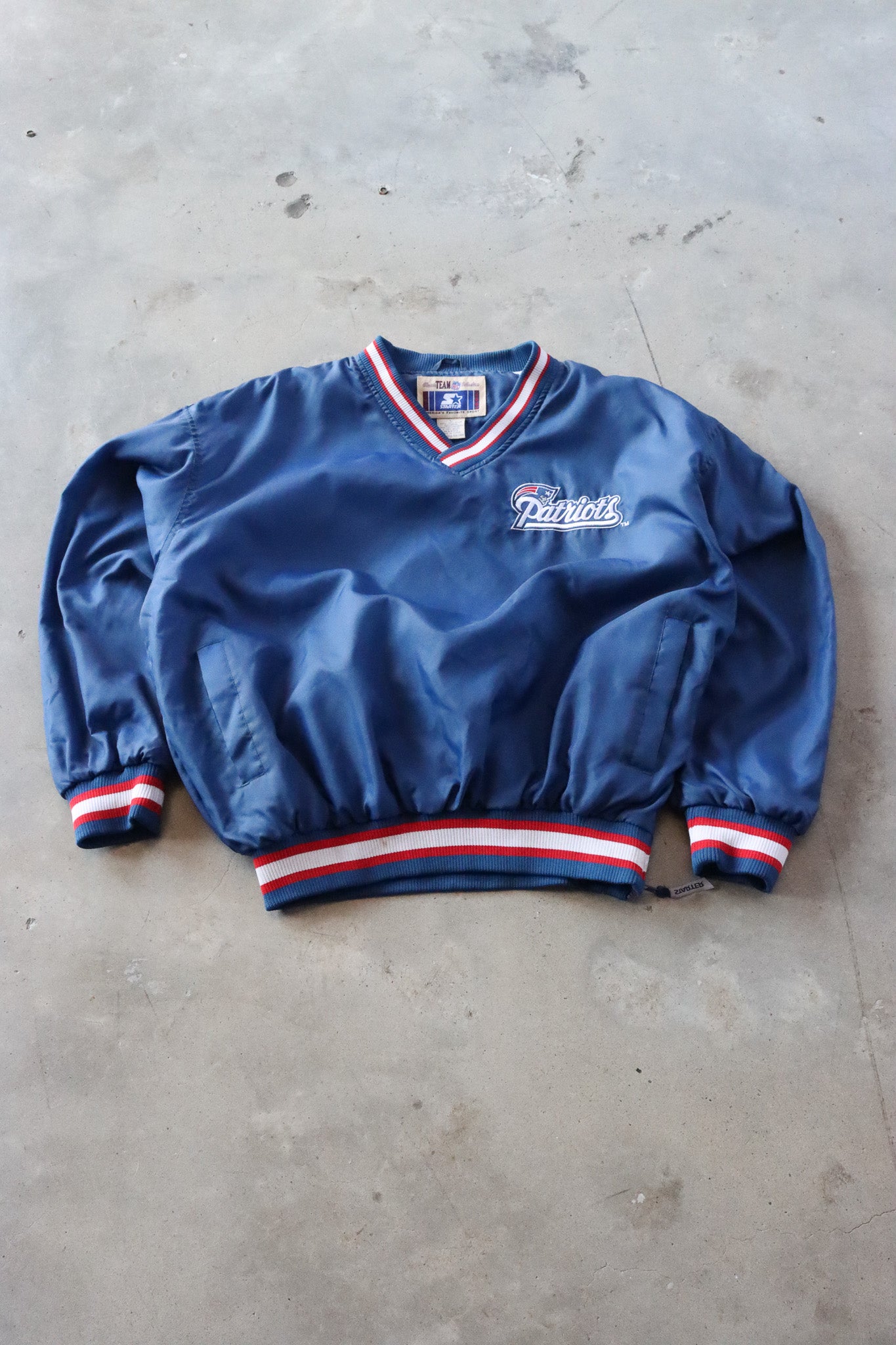 Vintage NFL Patriots #11 Bledsoe Pullover Jacket Large