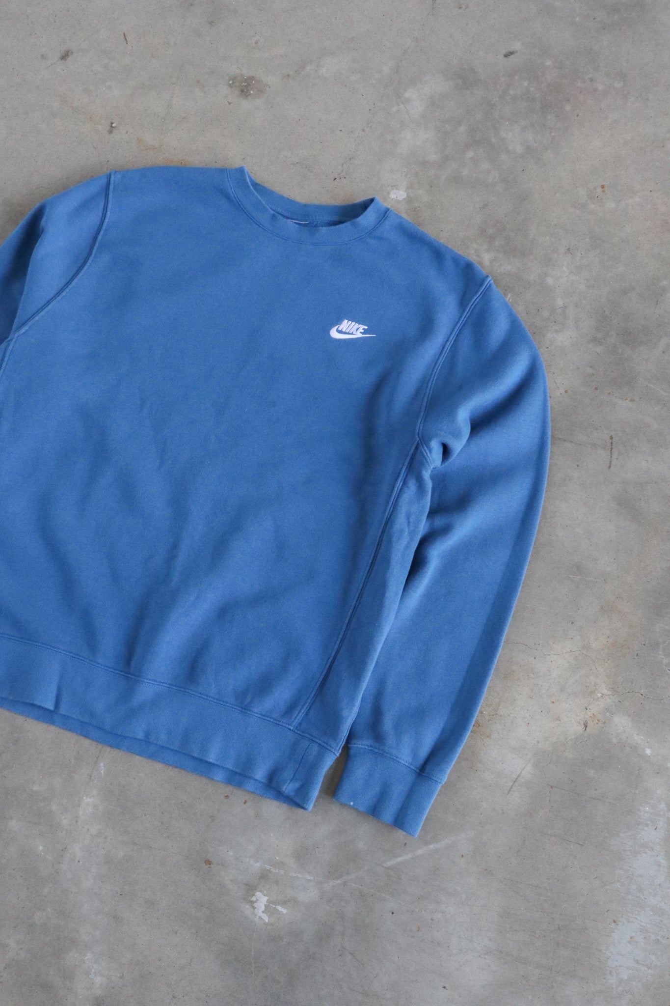Vintage Nike Sweater Medium