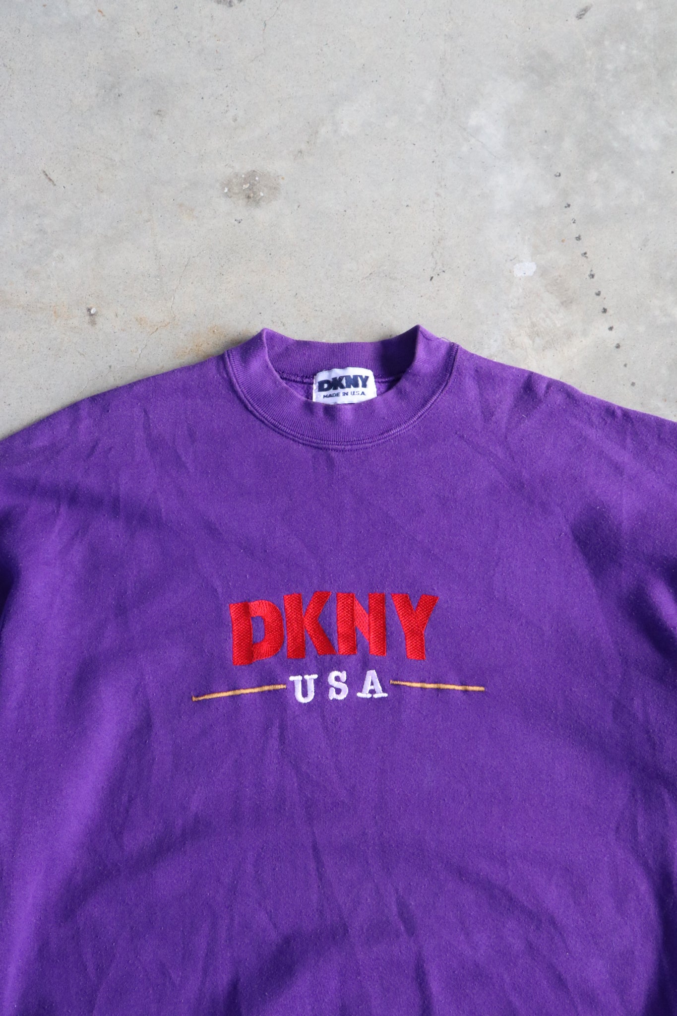 Vintage DKNY USA Embroided Sweater XL