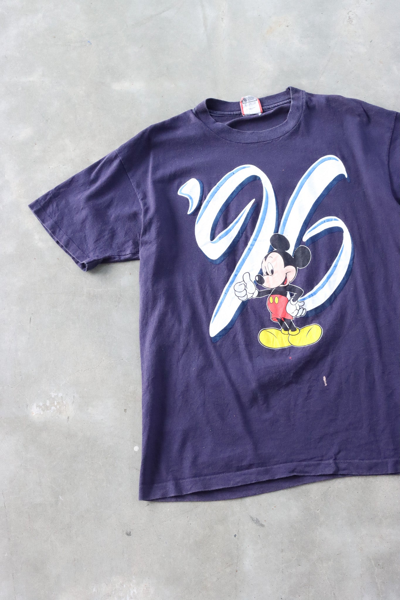 Vintage 1995 Mickey Mouse Tee Large
