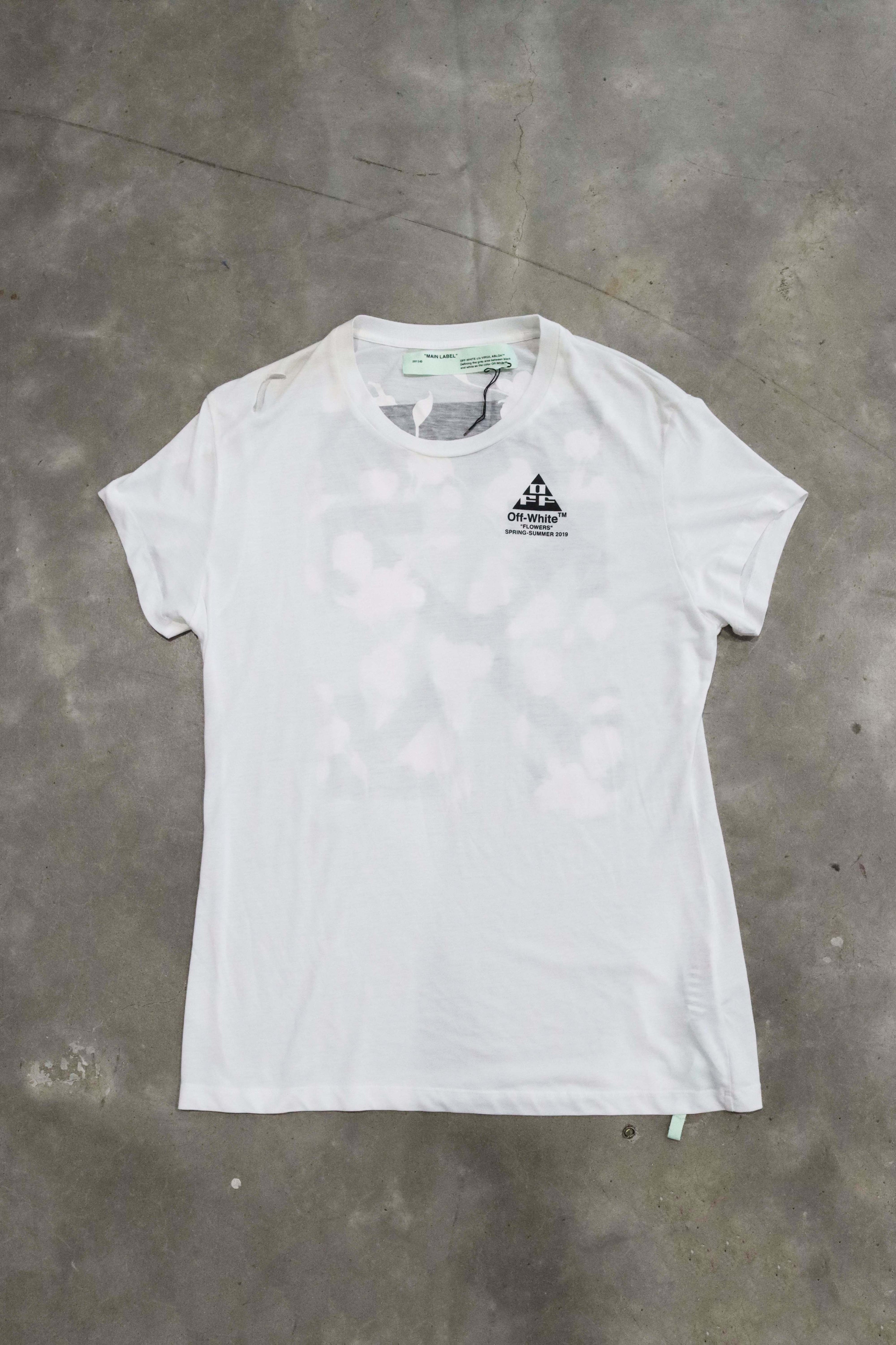 Off White Floral Arrow Tee