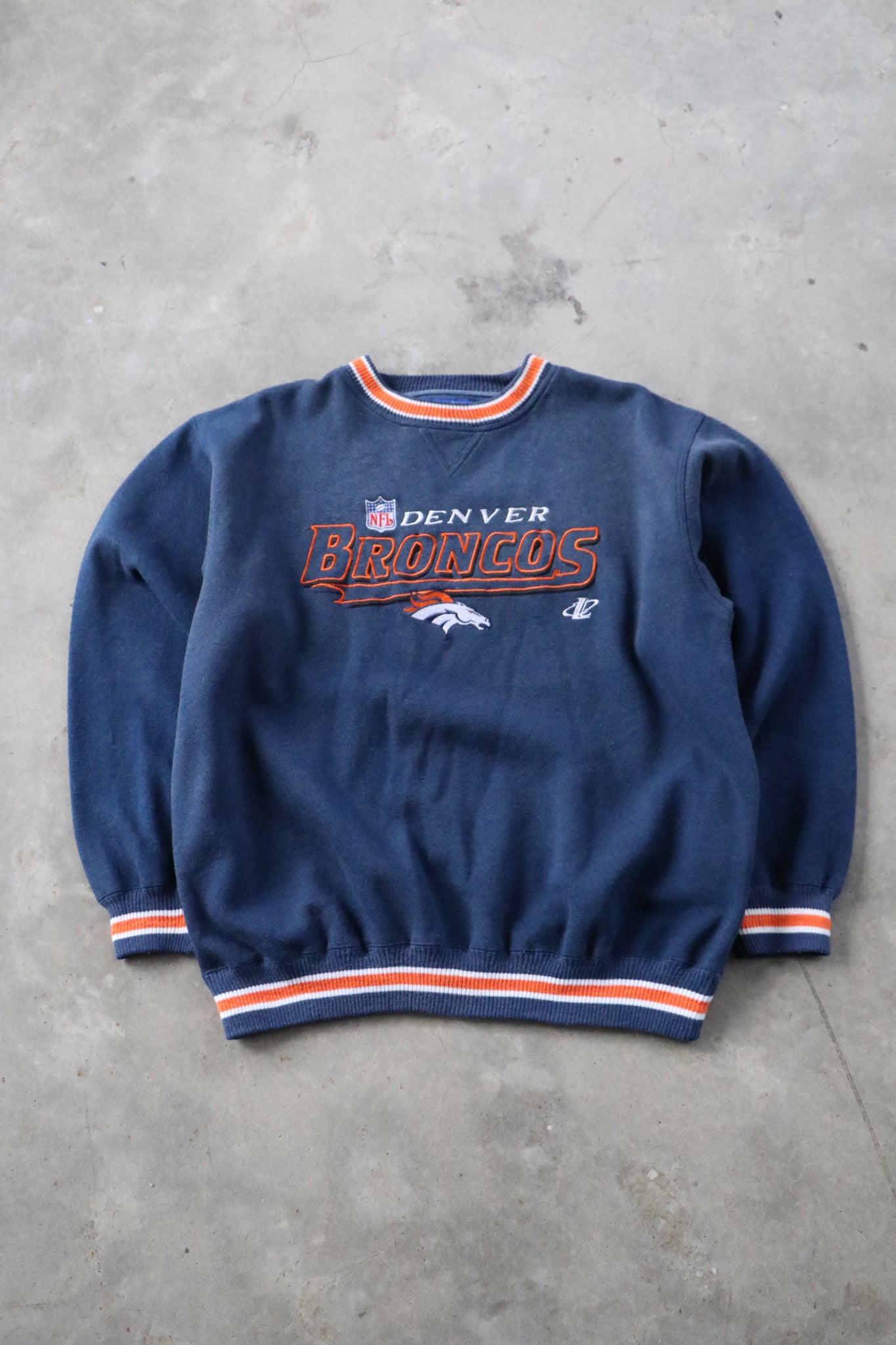 Vintage Denver Broncos Embroidered Sweater XL